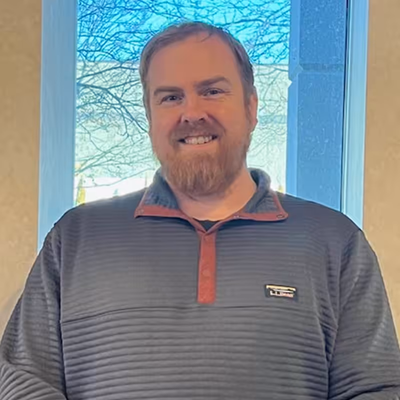 Headshot of Tim Mack
