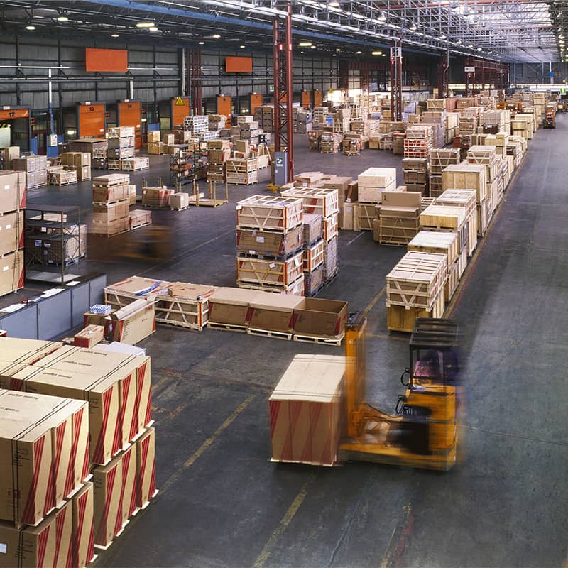 Leaders full-service packing and unpacking.